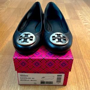 Tory Burch Reva Ballet Flat Black/Silver Size 7.5